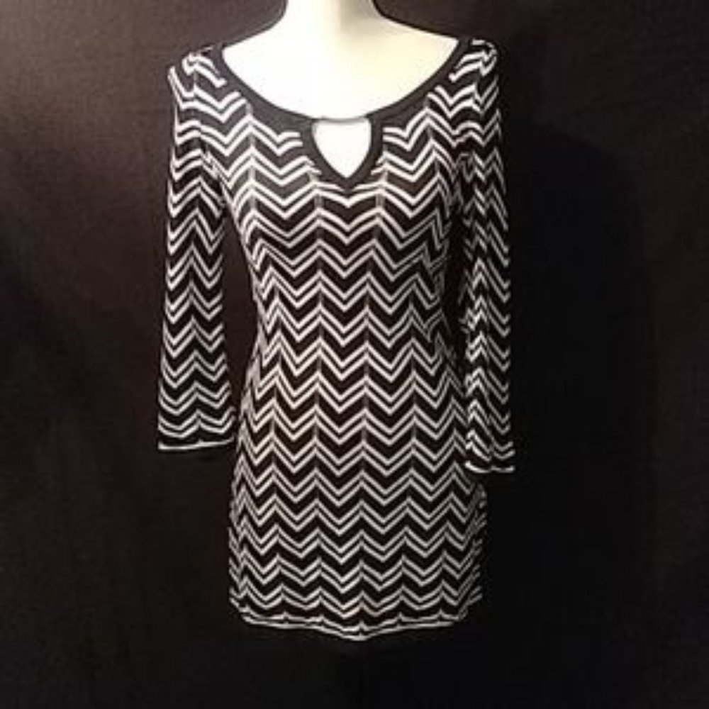 White House Black Market tunic